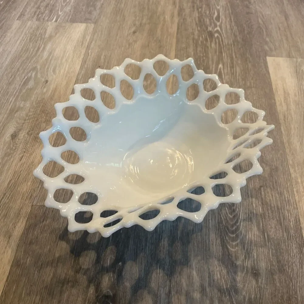 Westmoreland White Milk Glass Filigree Edge Bowl 12.75
